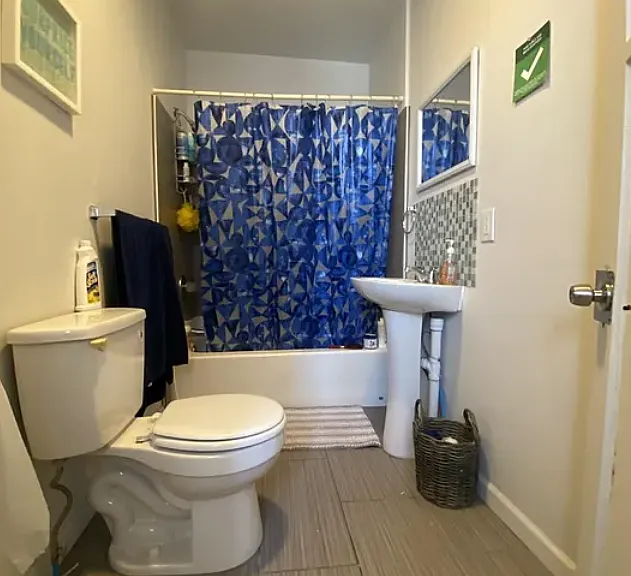 23 E Clinton St #1 — Photo 8
