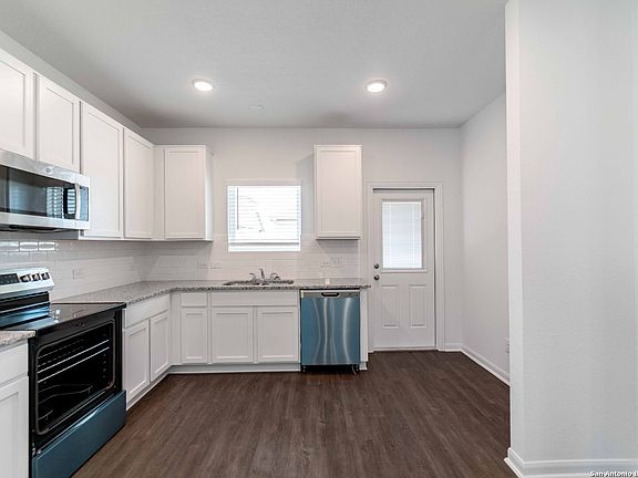 7th image of this home