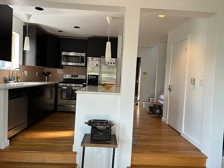 1825 27th Ave #BIS — Photo 8