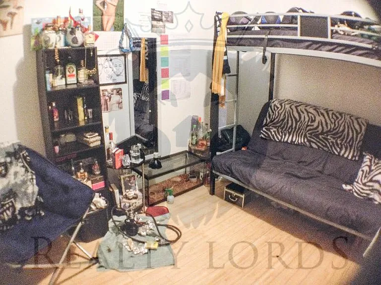 243 Harvard Ave #6 — Photo 4