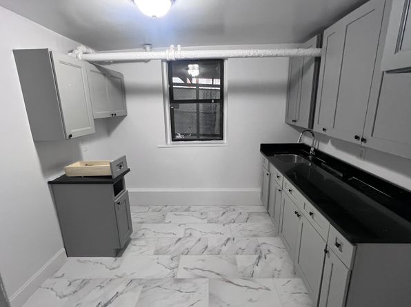 1 Sunnyside Dr #BS