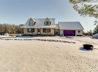 8662 Mason Rd, Yale, MI 48097