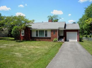 5317 Gaineswood Rd, Knoxville, TN 37918