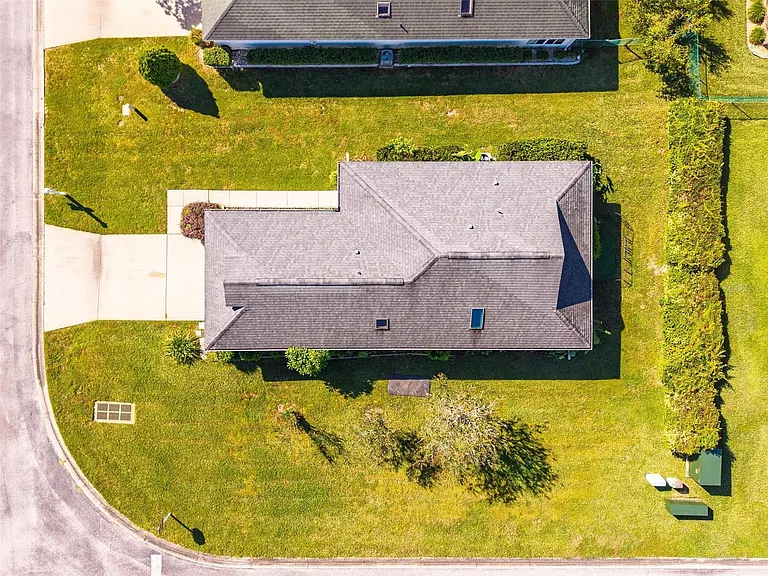2048 NW 50th Ave — Photo 38