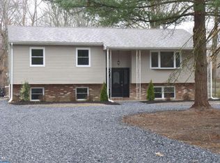 578 W Piney Hollow Rd, Williamstown, NJ 08094