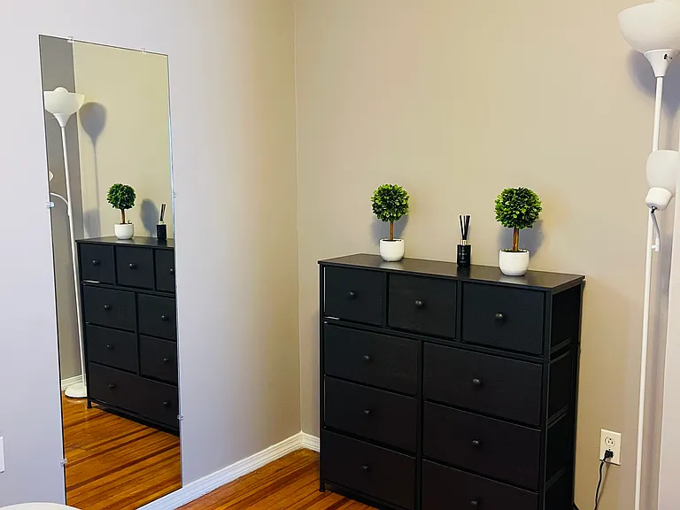 1136 Hilton Ave #2 — Photo 10
