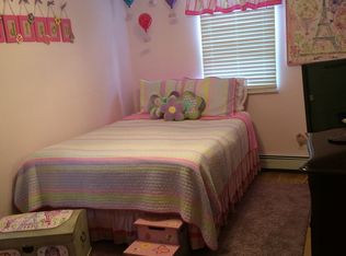 16 Kenmore Rd, Edison, NJ 08817