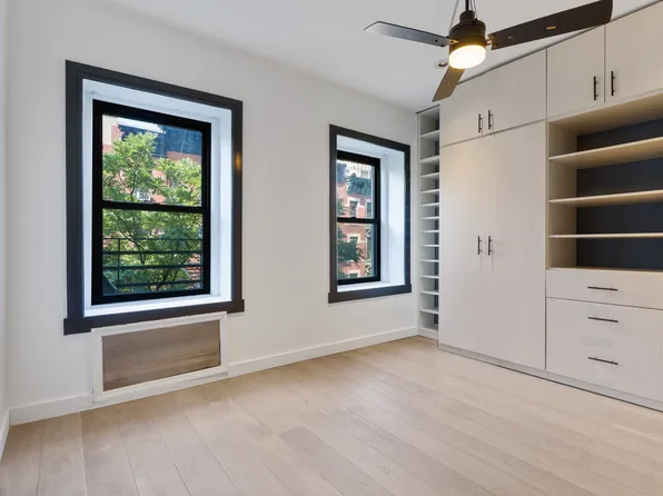 229 West 16th Street image 1 of 29