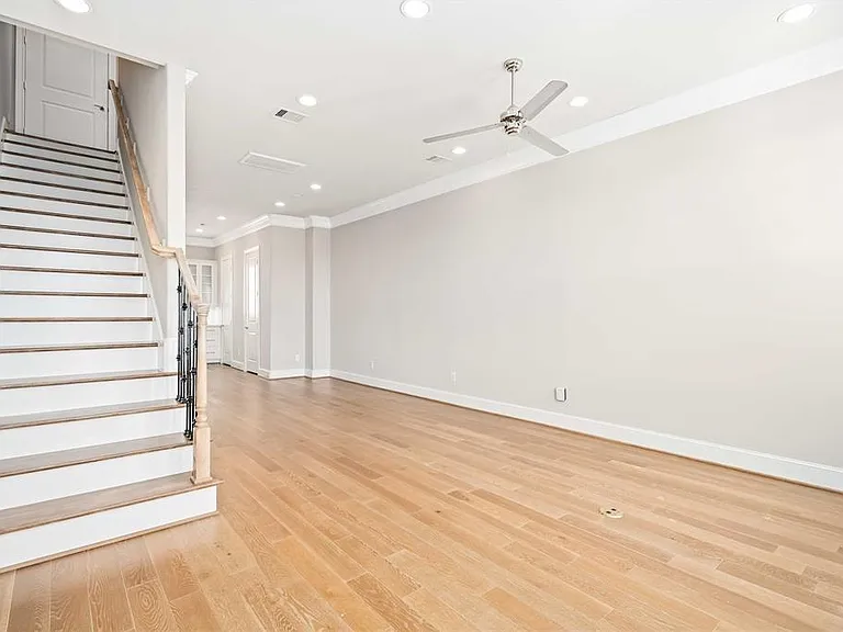 9658 Knight Rd — Photo 7