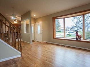 800 Easley Dr, Westland, MI 48186