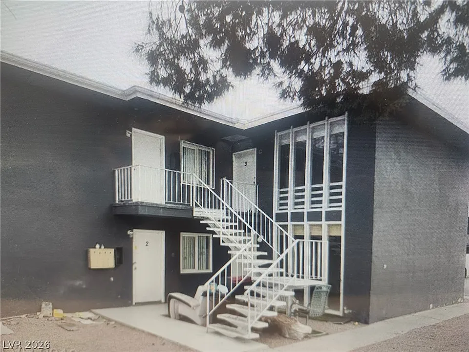 1423 Sombrero Dr #2
