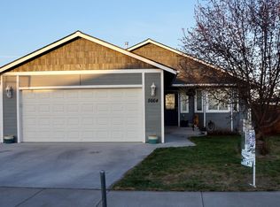 5664 Mickshelly Cir, Klamath Falls, OR 97603