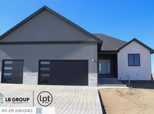 2724 Berkshire Way, Casper, WY 82609