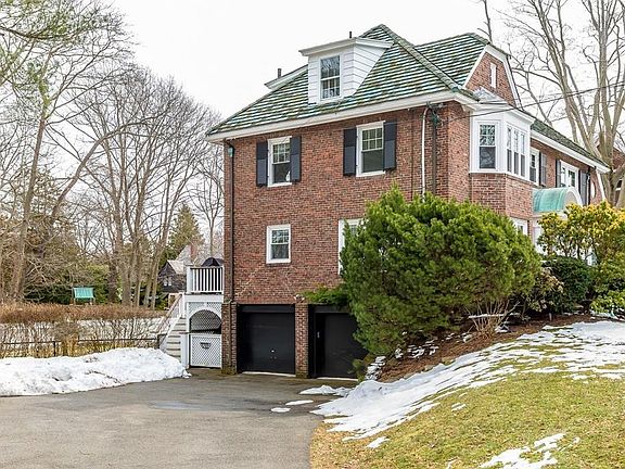 3rd image of 56 Bradlee Ave