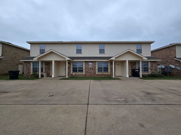 1305 Cavalry Ln #D