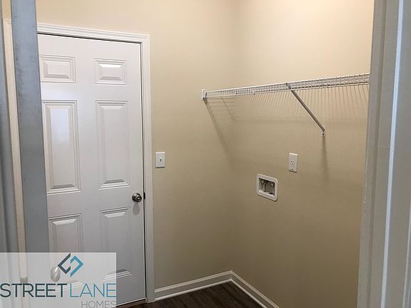 5th image of 1340 Bass Ln