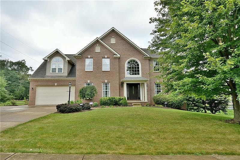1st image of 100 English Farm Dr