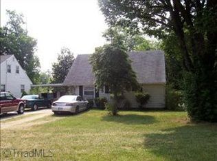1214 Summit Aveune, Greensboro, NC 27405