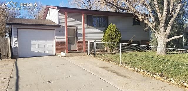Brand new siding, garage door, gutters and roof!