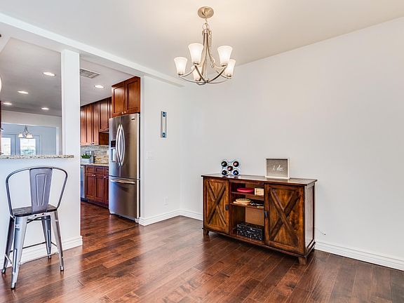 5th image of 4116 E Catalina Dr