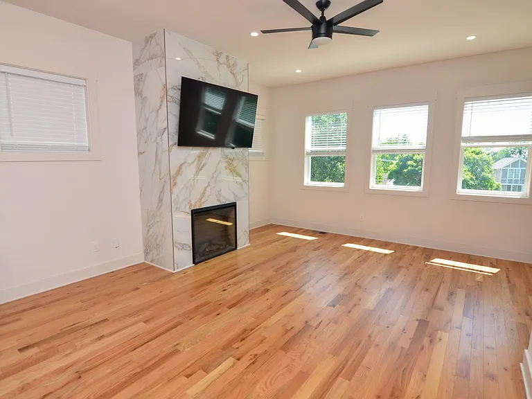 411 McAdoo Ave — Photo 10