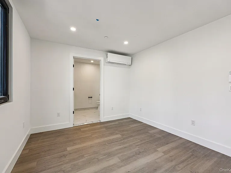 325 Manville #102 — Photo 21