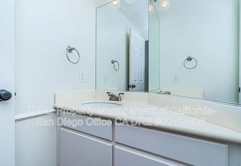 724 Whispering Trails Dr — Photo 15