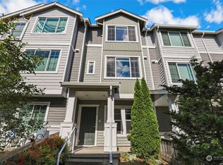 6552 High Point Dr SW, Seattle, WA 98126