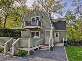 33 Waterman St, Bristol, RI 02809