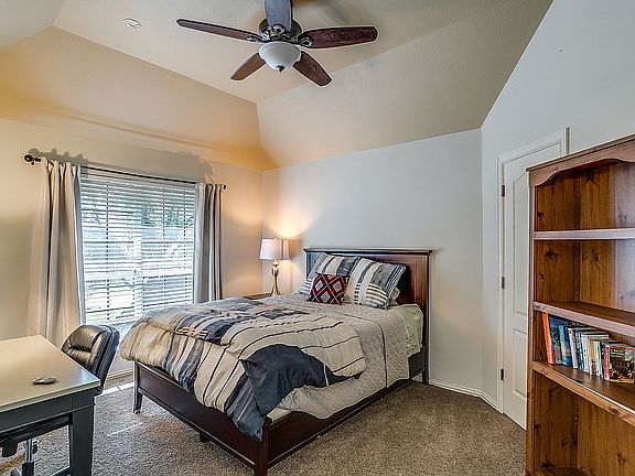upstairs bedroom #1