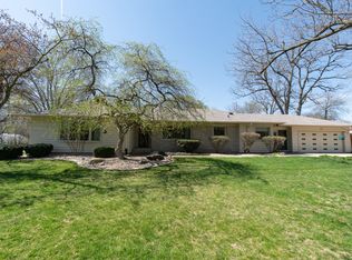 1191 S Batavia Ave, Batavia, IL 60510