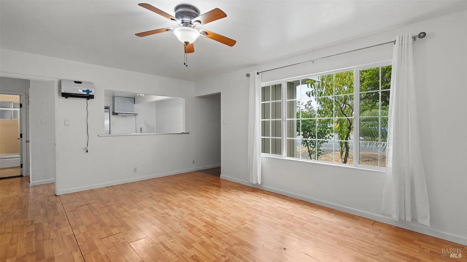 304 S Mcdowell Boulevard - Photo 10