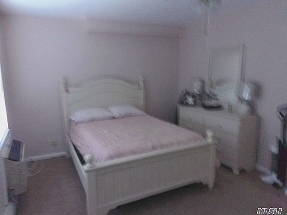 4th image of 108 Atlantic Ave