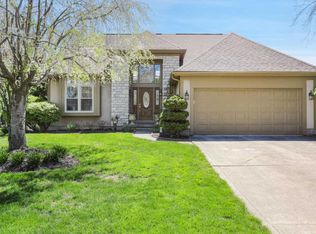 4708 Clayburn Dr E, Grove City, OH 43123
