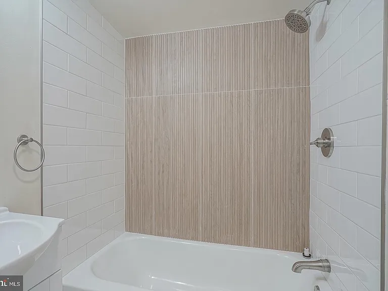 1830 Filmore St — Photo 23