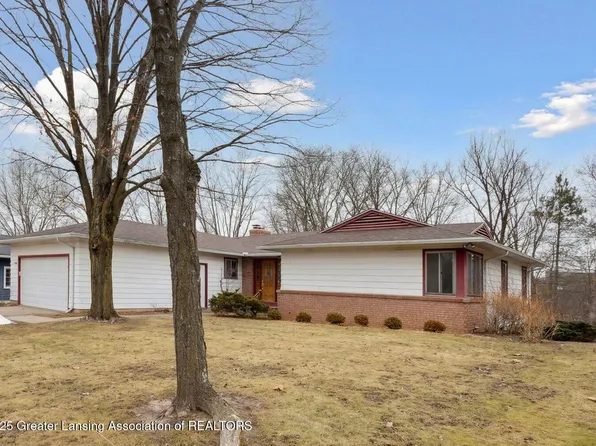 2646 Raphael Rd, East Lansing, MI 48823