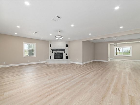 3rd image of 13431 Vrlla Rd