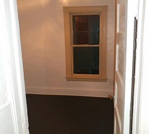 5th image of 511-513 Wetmore St Floor 2