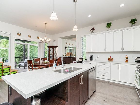 5th image of 2663 275a St