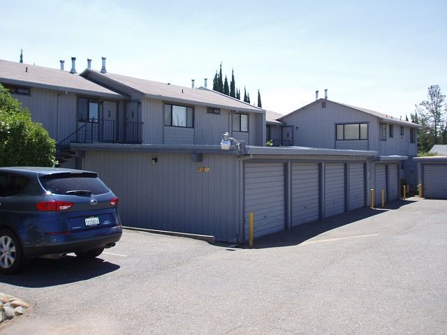 1st image of 3290 La Canada Dr