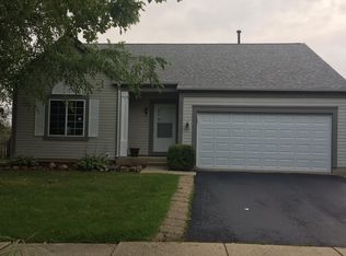 3049 Coastal Dr, Aurora, IL 60503