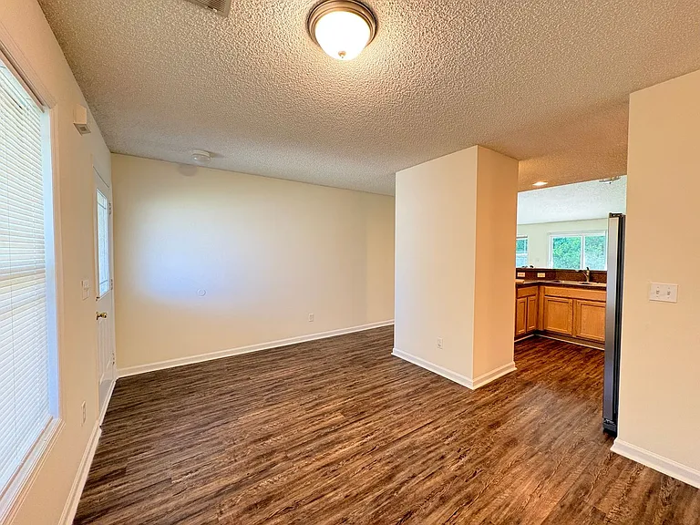 10 Broadland Cir — Photo 4