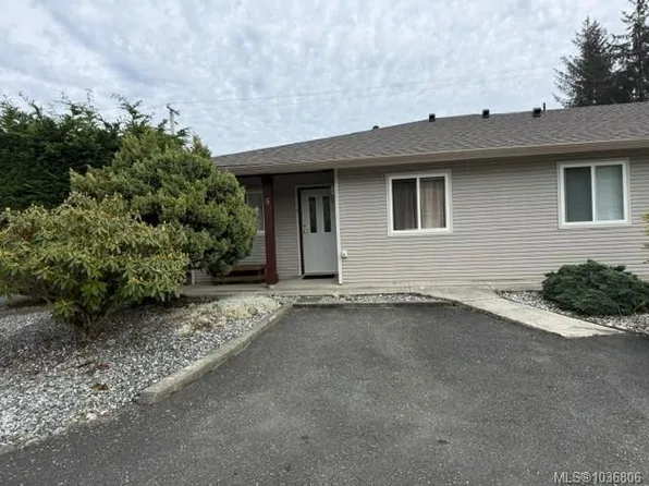 7300 Columbia St #5, Pt Hardy, BC V0N 2P0