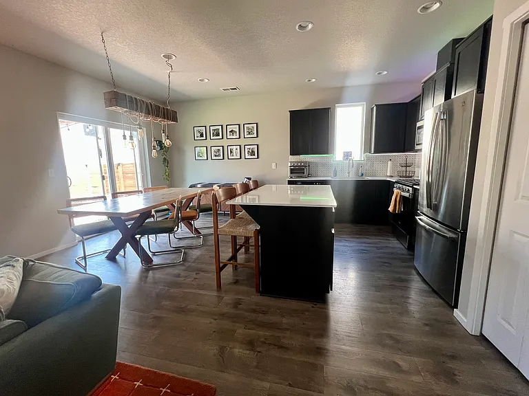20508 SE Evian Ave — Photo 4