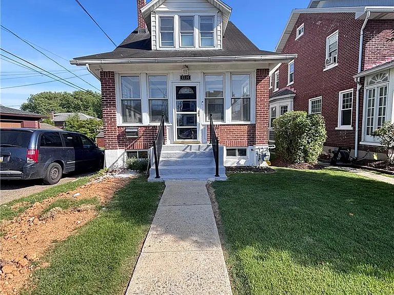 1814 W Highland St #1 — Photo 1