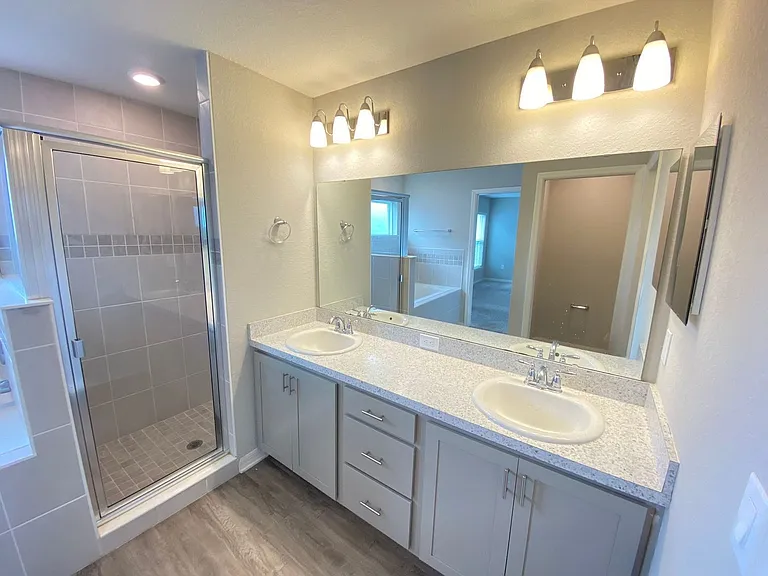 188 Foxtail Loop — Photo 3