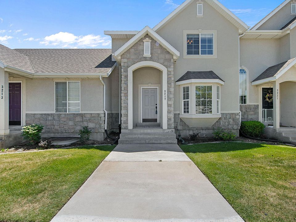 1st image of 3217 W Davencourt Cir