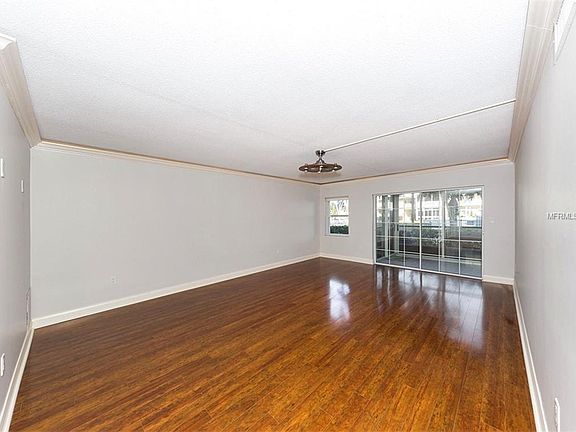 4th image of 1150 Tarpon Center Dr #1-B