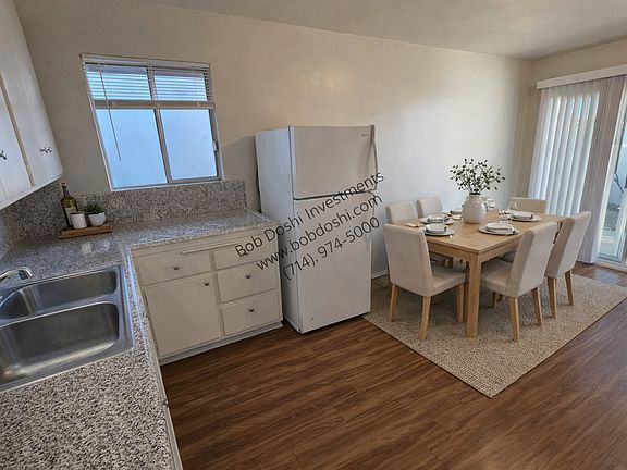 4th image of 56 N San Mateo St APT 5