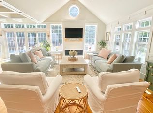 13 Fieldstone Ln, Tiverton, RI 02878